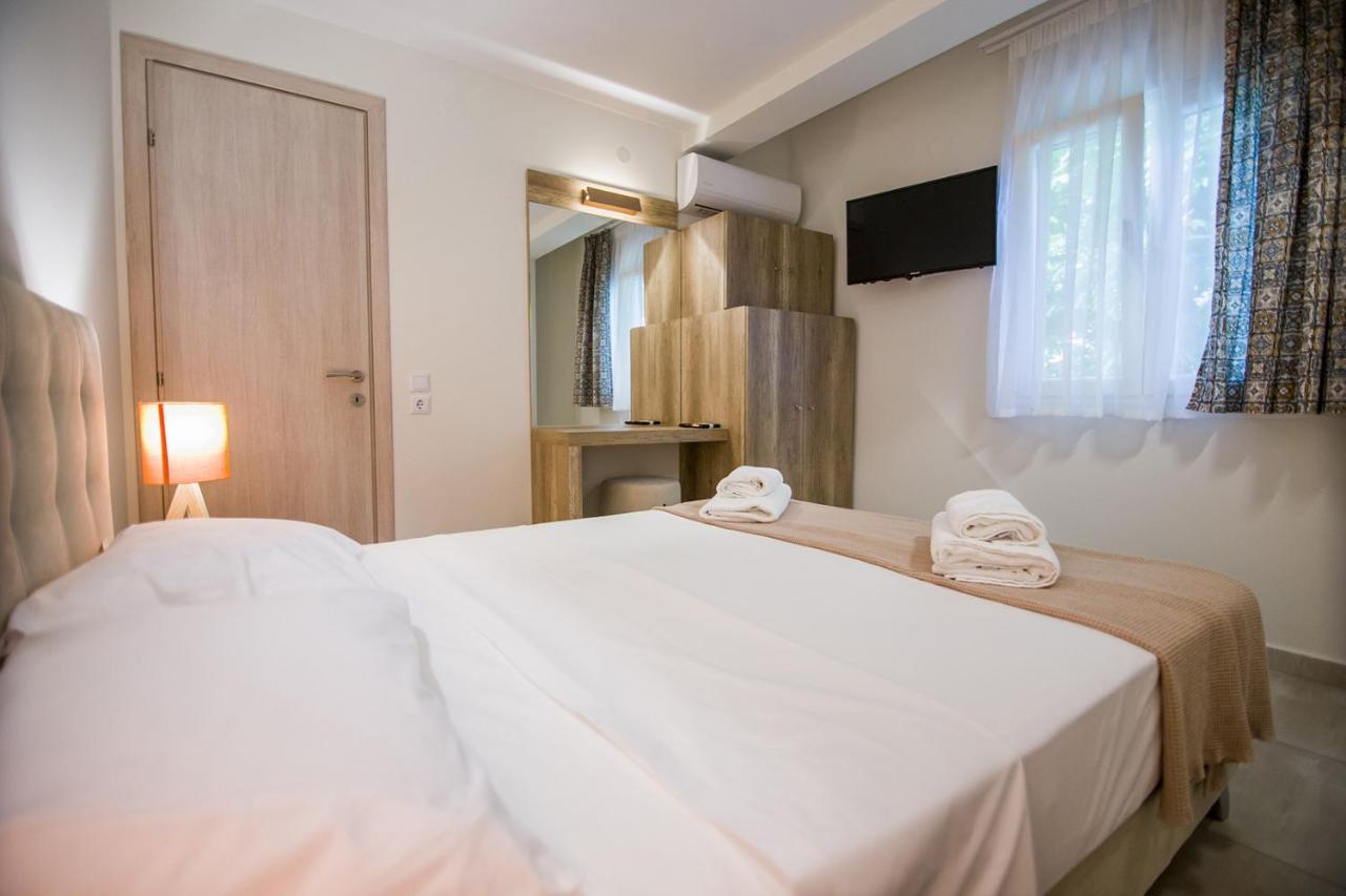 Armonia Resort Ofrínion Dış mekan fotoğraf